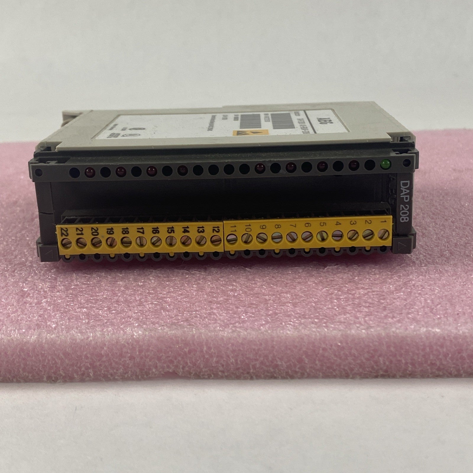 AEG Modicon DAP 208/AS-BDAP-208 Lot of 32