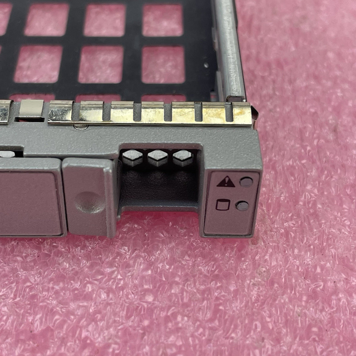 Cisco 800-35052-01 UCS 2.5" HDD Tray Caddy Lot of 103