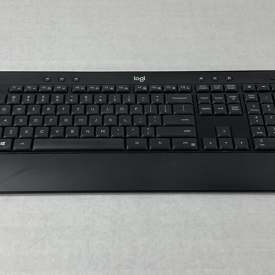 Lot of 4 Logitech K540 Y-R0012 Wireless Desktop Keyboard Power Tested No Dongle