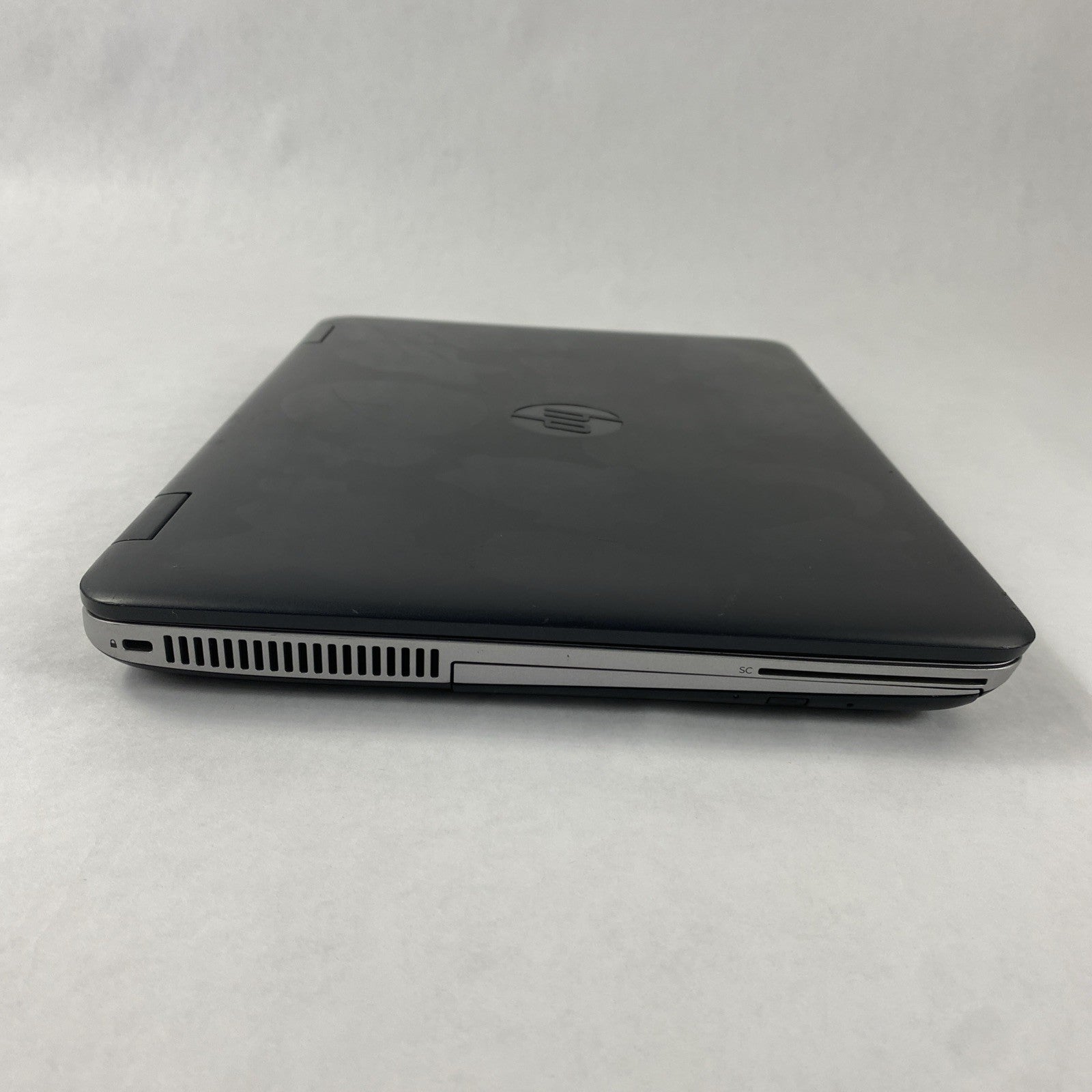 HP ProBook 640 G3 Core i5-7200U 2.50 GHz 8 GB RAM 14" No Battery No HDD No OS