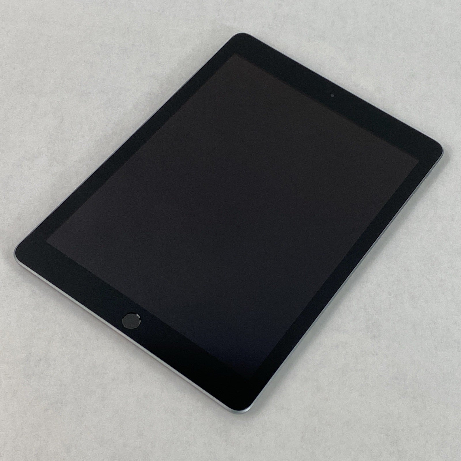 Apple iPad 6th Gen A1893 32GB 9.7" Retina Wi-Fi Space Gray IOS 17.7.104
