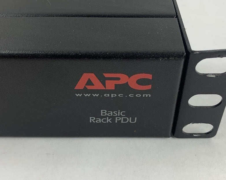 APC AP9562 10-Outlet Rack Mount Power Distribution Unit