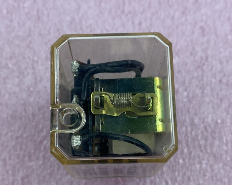 SIGMA Instruments Relay 68R3-24705 10A 28VDC/240 VAC