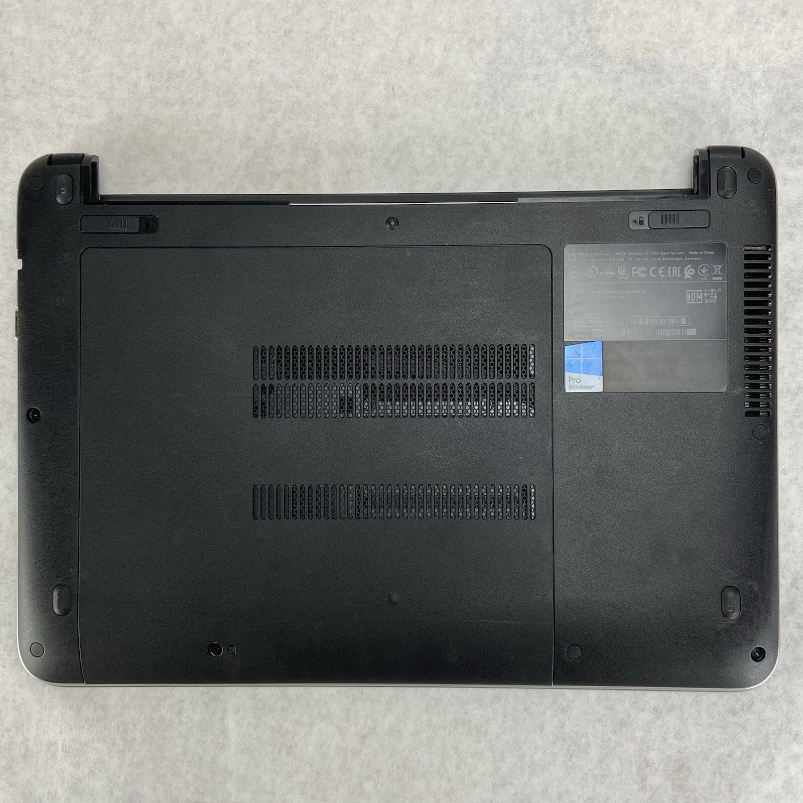 HP ProBook 440 G3 Intel Core i5-6200U 2.3GHz 4GB RAM 14" No Battery No HDD No OS