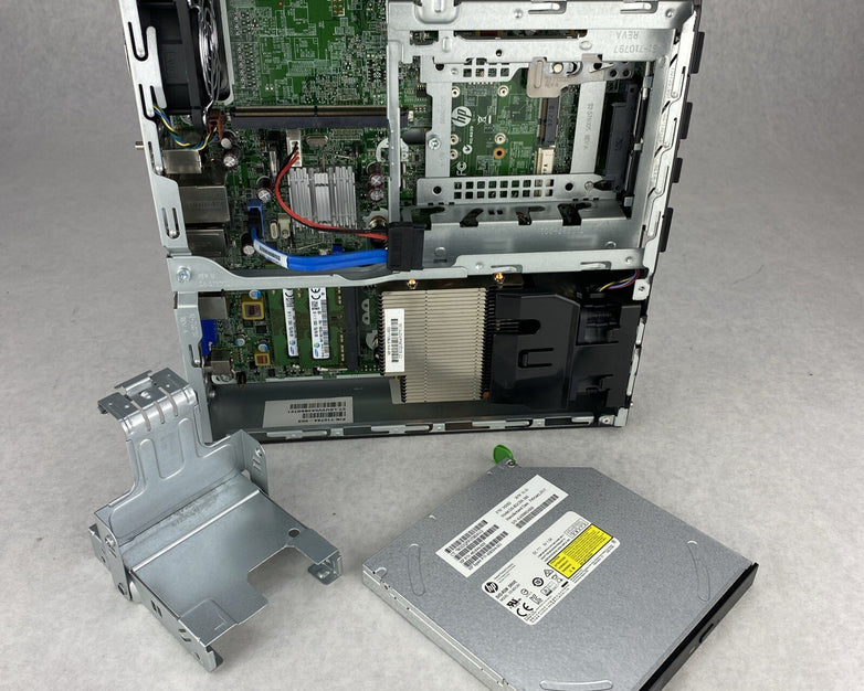 HP EliteDesk 800 G1 USDT Intel Core i3-4130 3.40GHz CPU 8GB RAM No HDD No OS