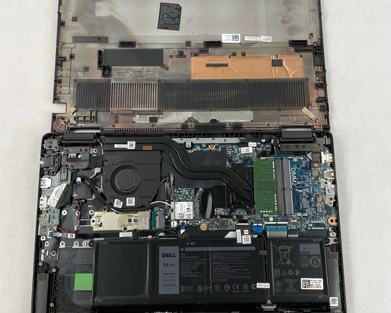 Dell Latitude 3520 15.6" i5-1145G7 2.60 GHz 8 GB RAM No SSD/OS/AC - Heat Spot