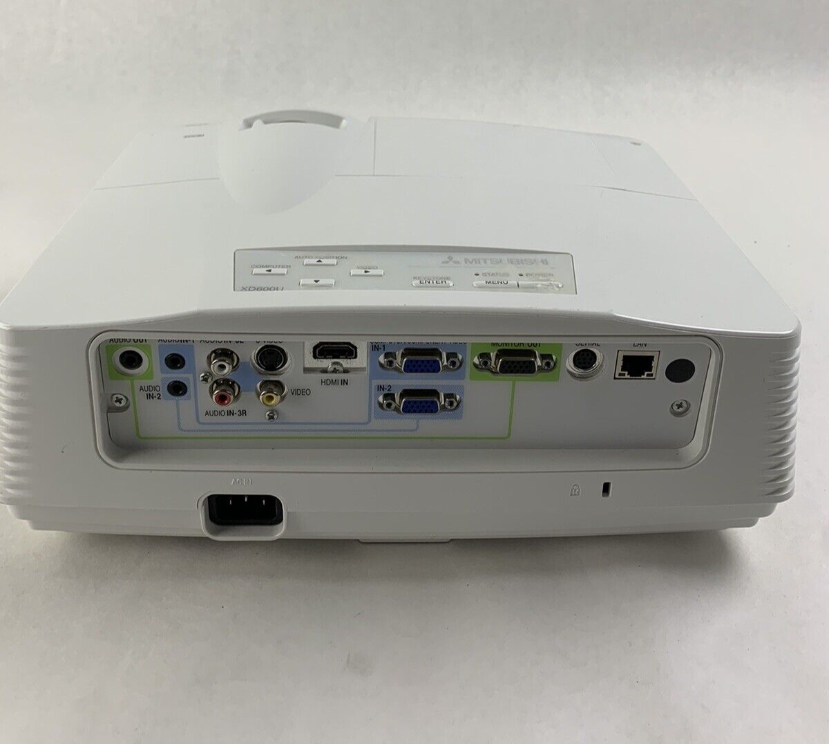 Mitsubishi XD600U Projector
