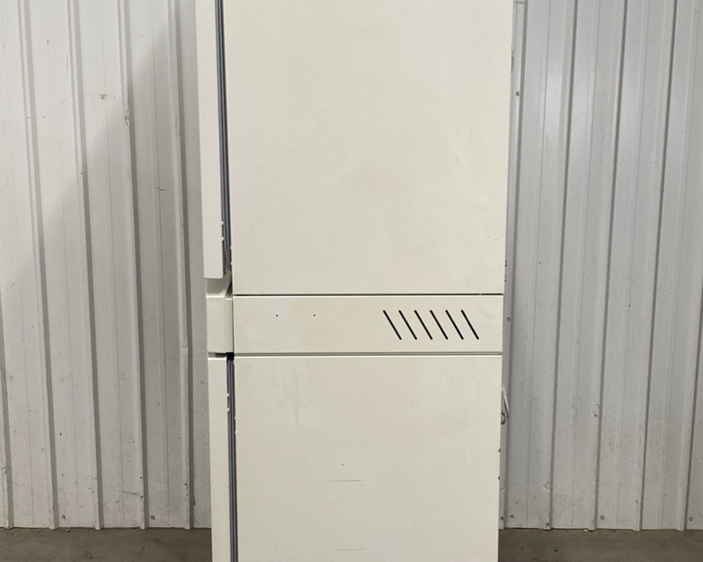 Forma Scientific 3110 Dual Stacked Water Jacketed CO2 Incubators