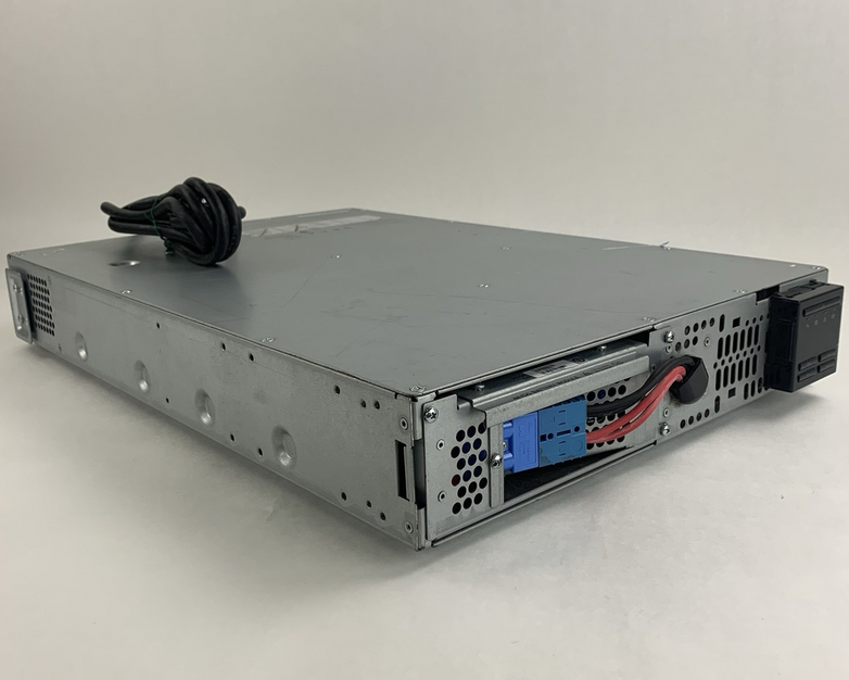 APC SMT2200RM2U Smart-UPS 2200VA Power Backup Tested No Face Plate No Batteries