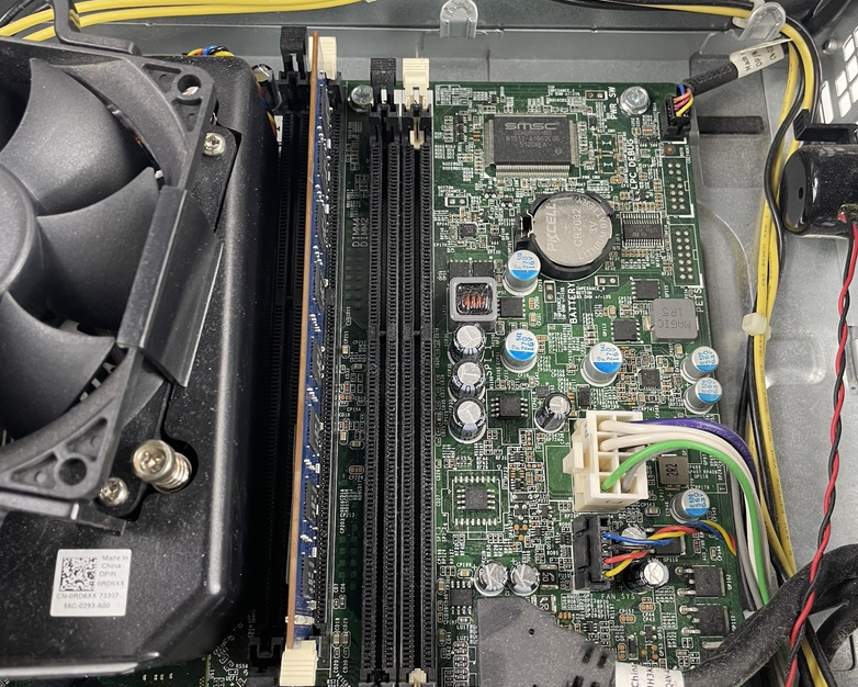 Dell Optiplex 7020 SFF i7-4790 3.60 GHz 4 GB RAM No HDD/OS