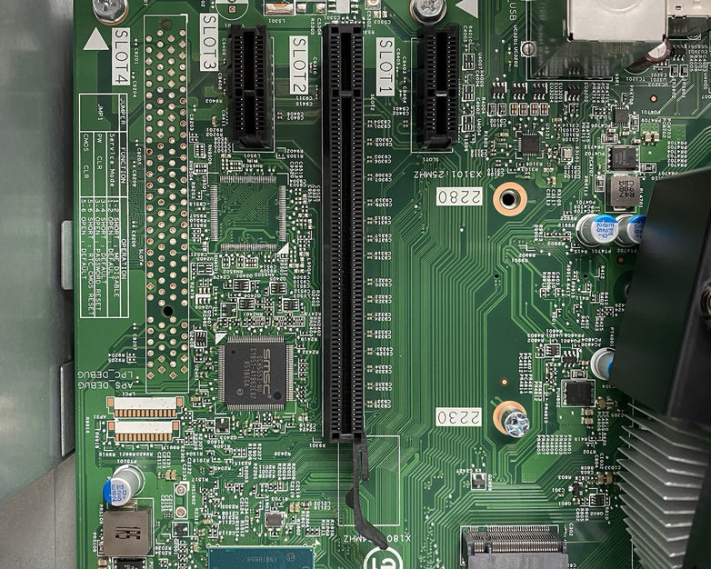 Dell Inspiron 3670 DT Intel Core i5-8400 2.8GHz 12GB RAM No HDD No OS