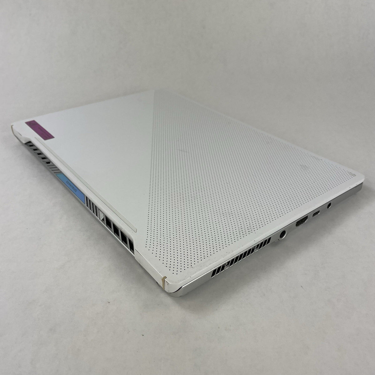 ASUS ROG GA401Q 14" Ryzen 9 5900HS 3.30GHz 16GB RAM RTX 3060 No SSD/OS/AC - READ10