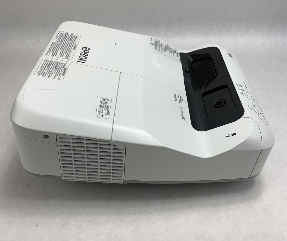 Epson H741A BrightLink 685Wi LCD Projector 441 Lamp Hours - No Remote2