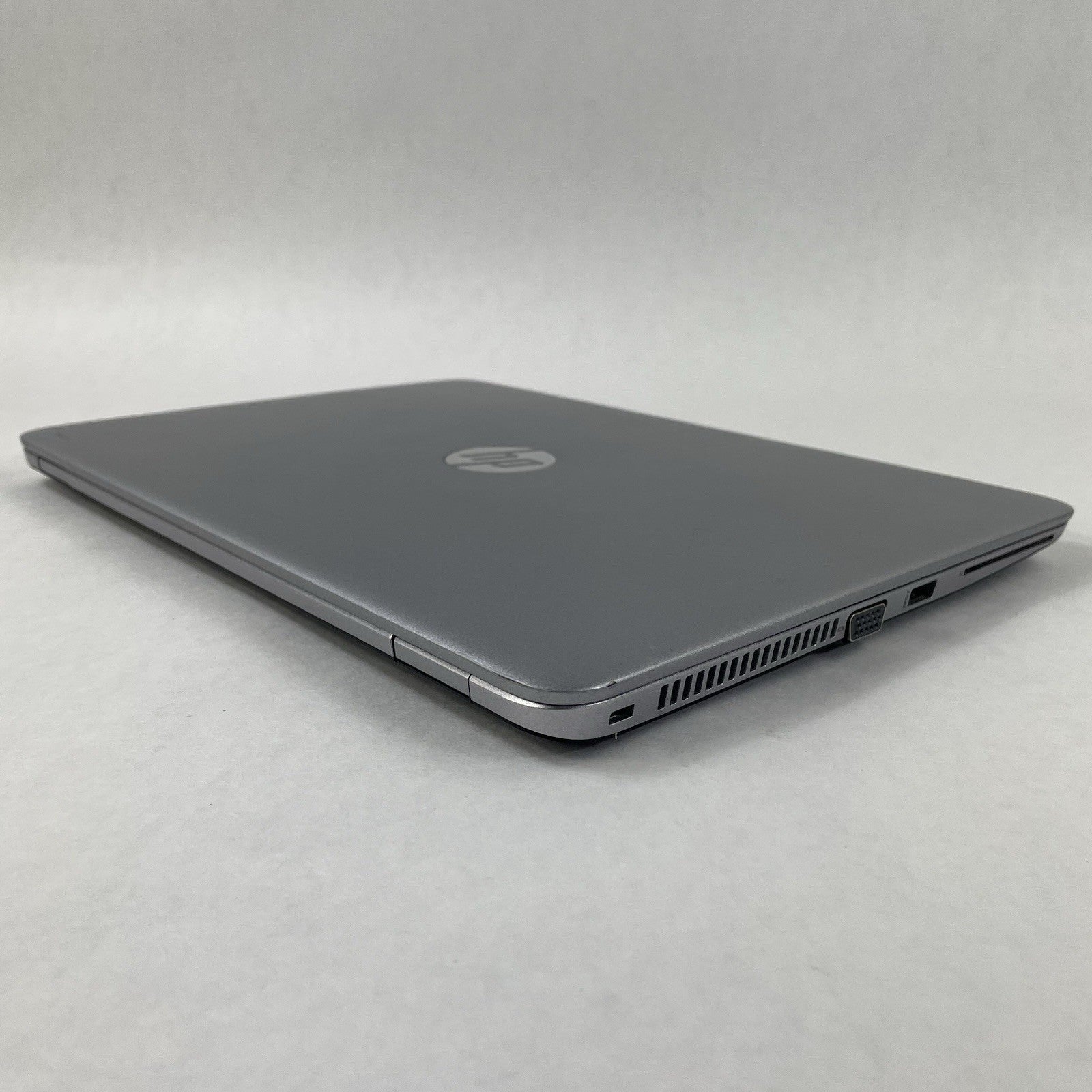 HP EliteBook 840 G3 15.6" i5-6300U 2.40 GHz 8 GB RAM No SSD/OS/AC/Battery8