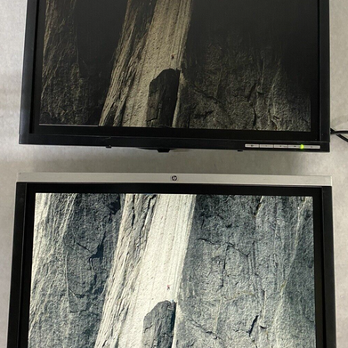 Lot of 2 HP Compaq LA2205WG 22" 1680x1050 DVI-D VGA TFT Monitors noSTAND Grade C