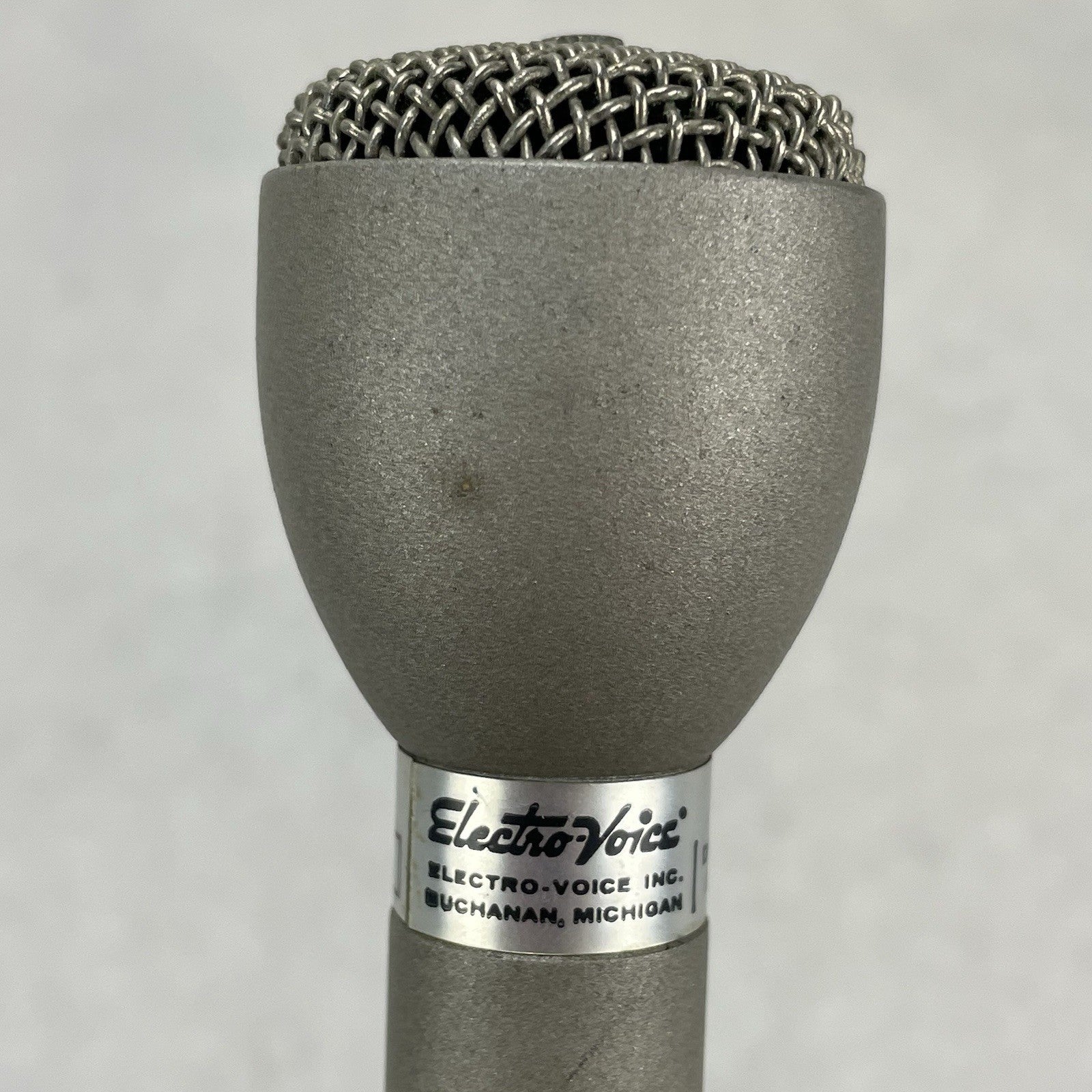 Electro Voice 635A Dynamic Omni-Directional Microphone Tested With Stand And Cor6