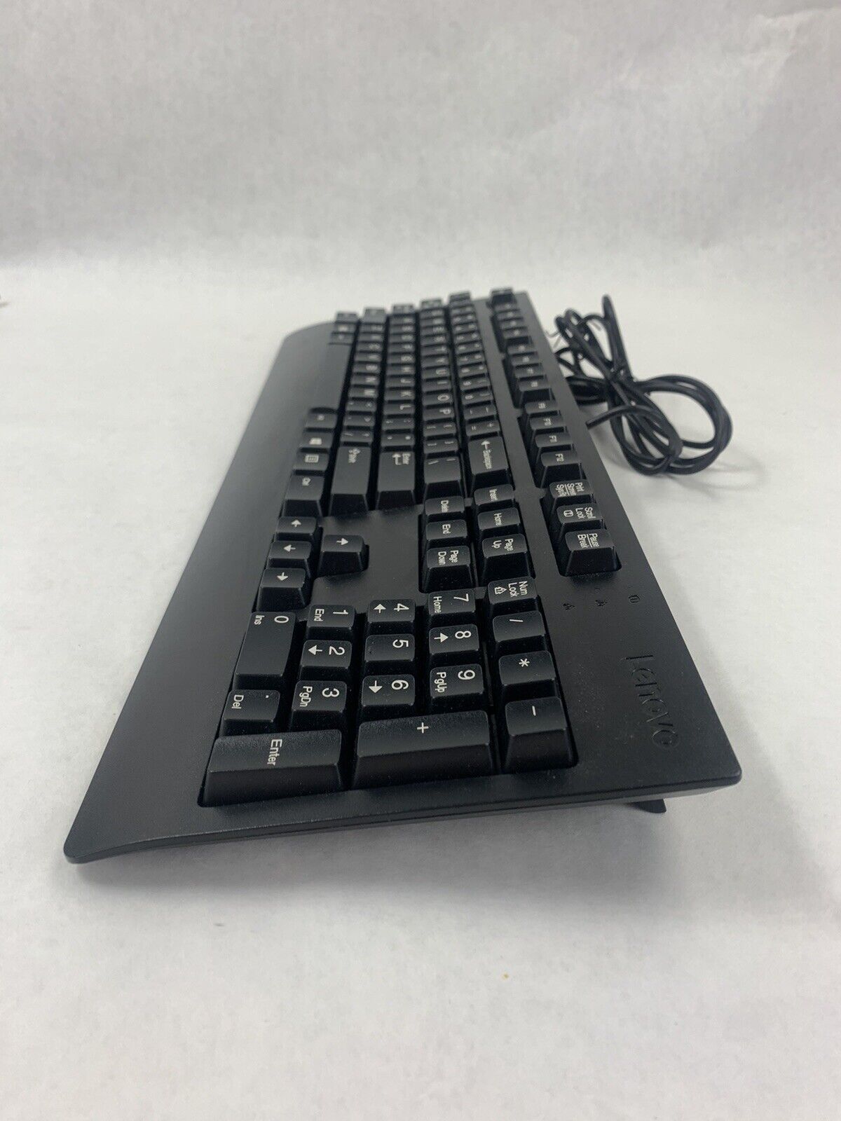 Lot 5 Lenovo SK-8827 Traditional Wired Keyboards 00XH688