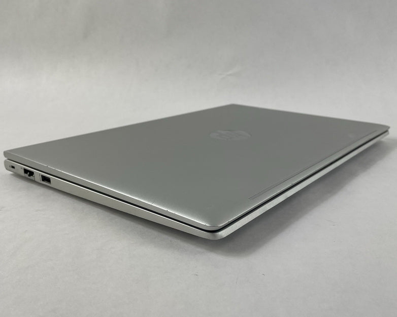 HP ProBook 450 G8 15.6" i5-1135G7 2.40 GHz 8 GB RAM No SSD/OS/AC