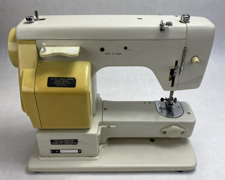 Vintage Janome New Home Model 640 Sewing Machine - Pedal and Manual With Case