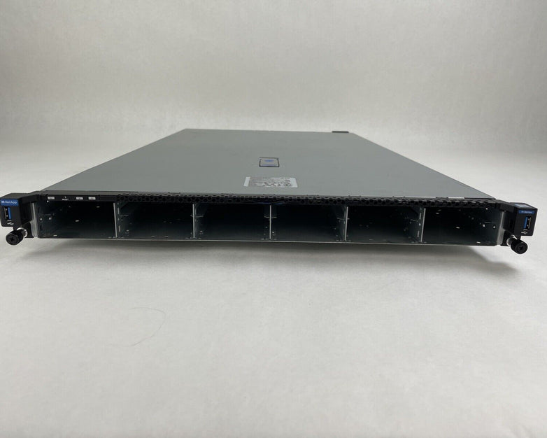 Netapp NAF-1703 Server 2x Intel Xeon Gold 5120 2.2GHz 738GB RAM No HDD No OS