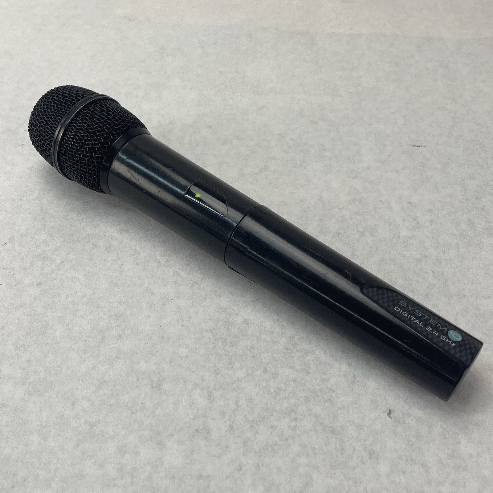 Audio-Technica ATW-T1002 System 10 Wireless Handheld Mic For Parts0
