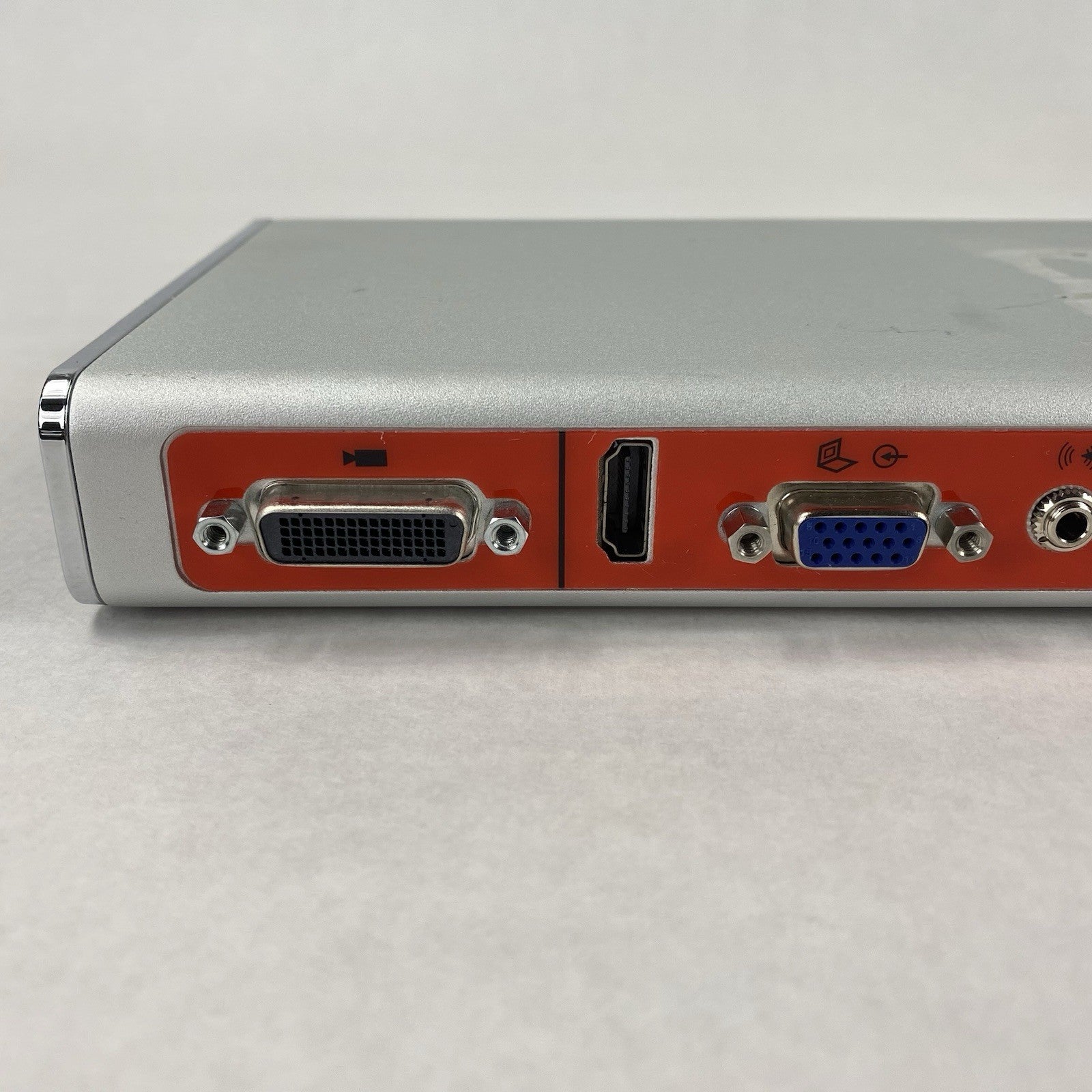 Polycom RealPresence Group 500 P001 2201-61078-001 Video Conference Equipment