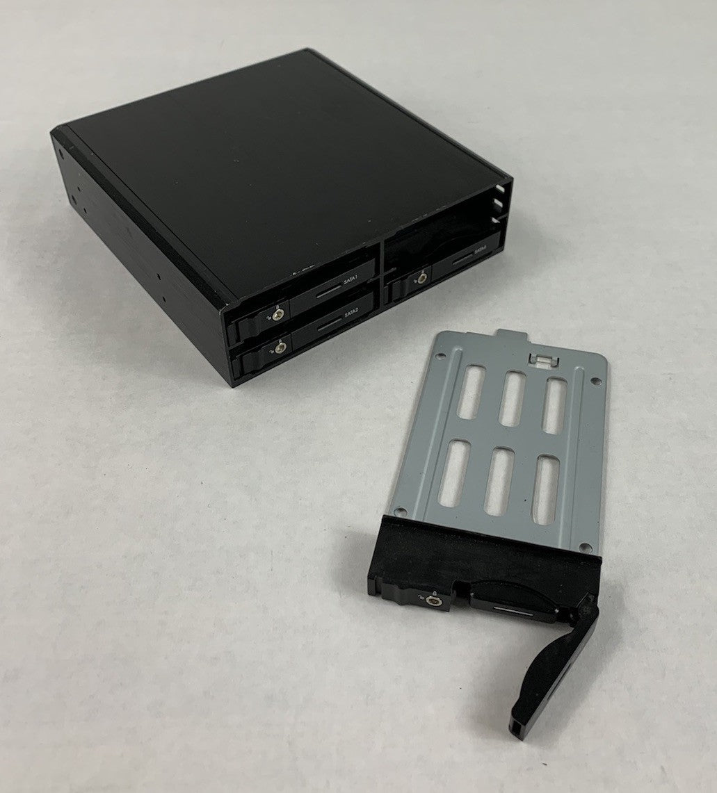 StarTech.com SATSAS425BK Mobile Rack 4-Bay Backplane