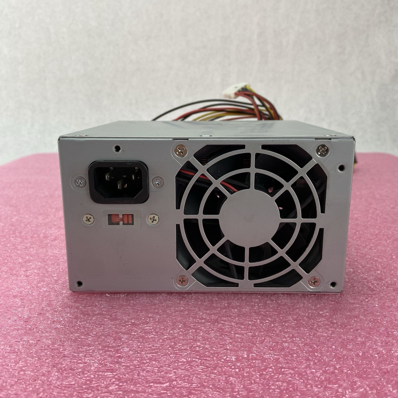 Delta Electronics DPS-300PB-3 A 300W ATX Power Supply3