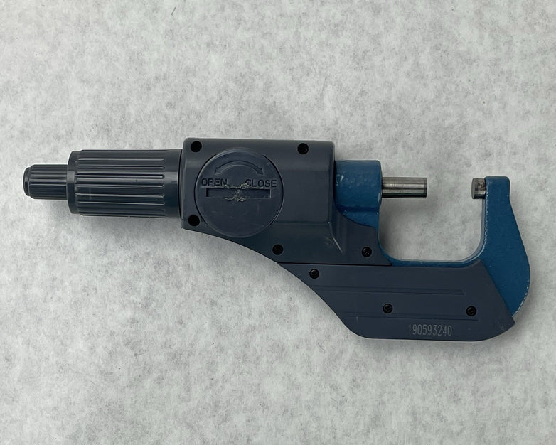 iGaging Digital Electronic Micrometer Model No. 35-025 Untested