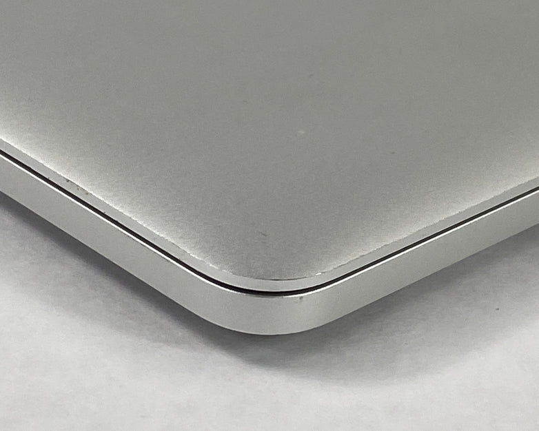 Apple MacBook Pro A1398 2013 Retina 15" 2.40 GHz i7 8GB RAM 250GB SSD os10.15.7