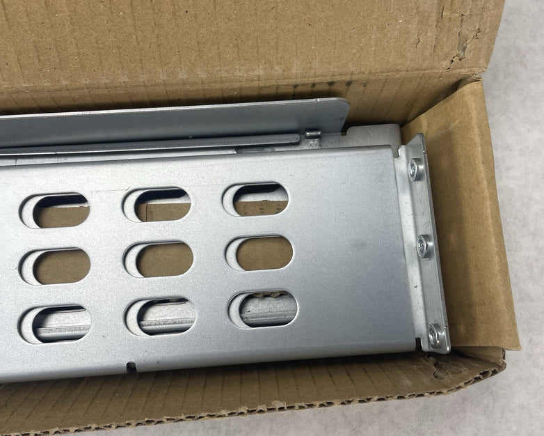 APC 0M-756H Smart UPS 4-Post Sliding Rail Assembly Kit