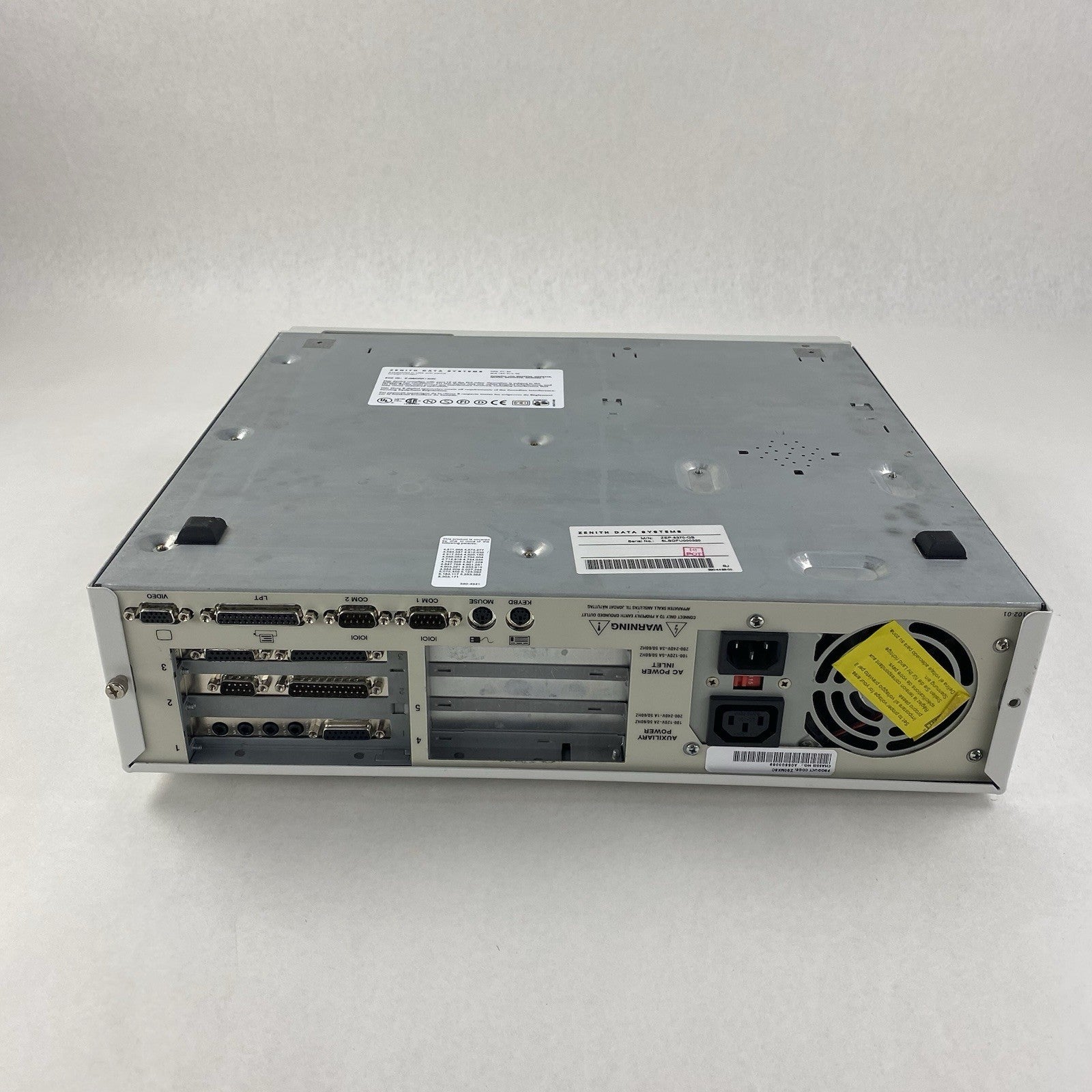 Zenith Z-Station ZEP-8370-QB DT Pentium 90MHz 32MB RAM No HDD No OS