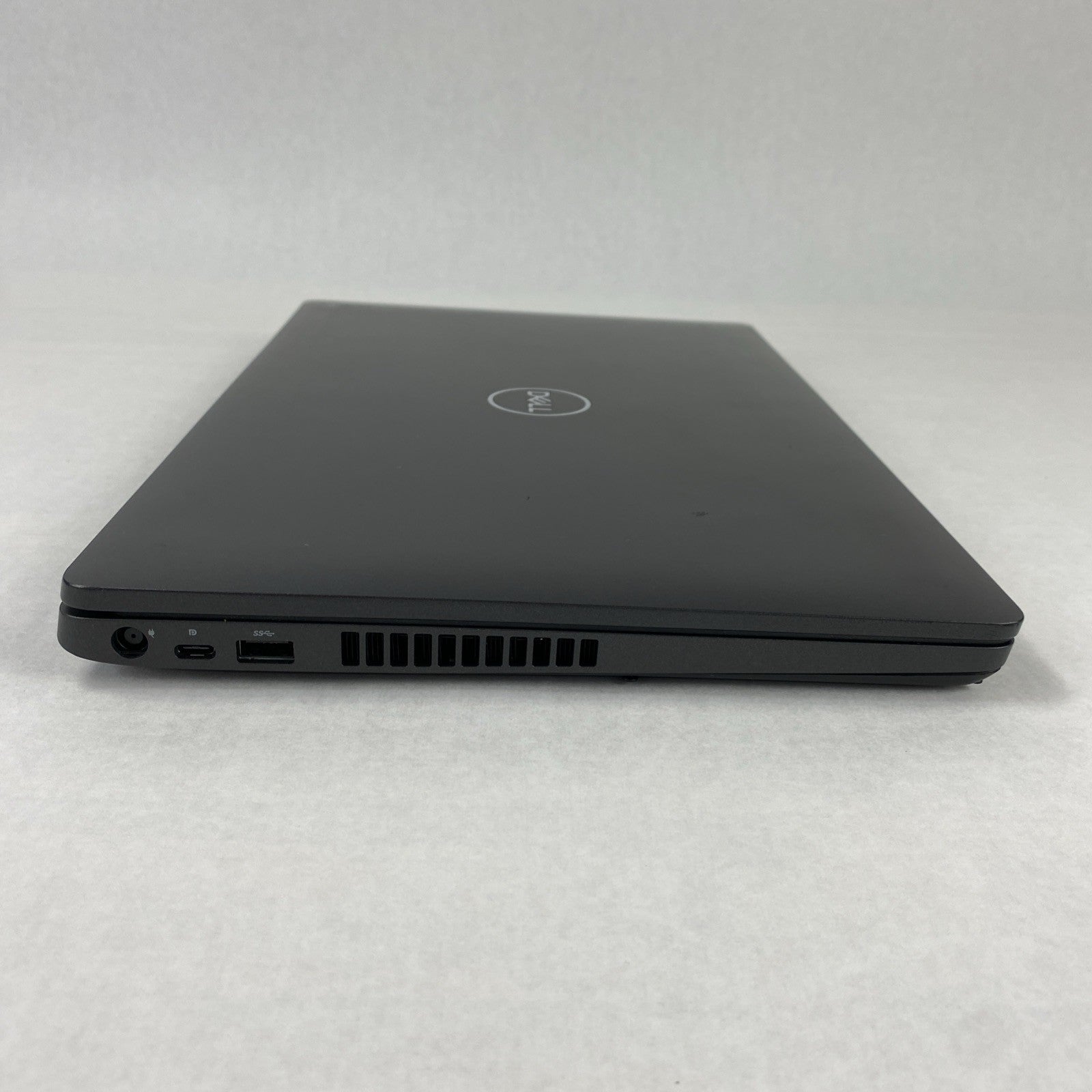 Dell Latitude 5500 Core i5-8365U 1.6GHz 16GB RAM 15.6" No Battery No HDD No OS
