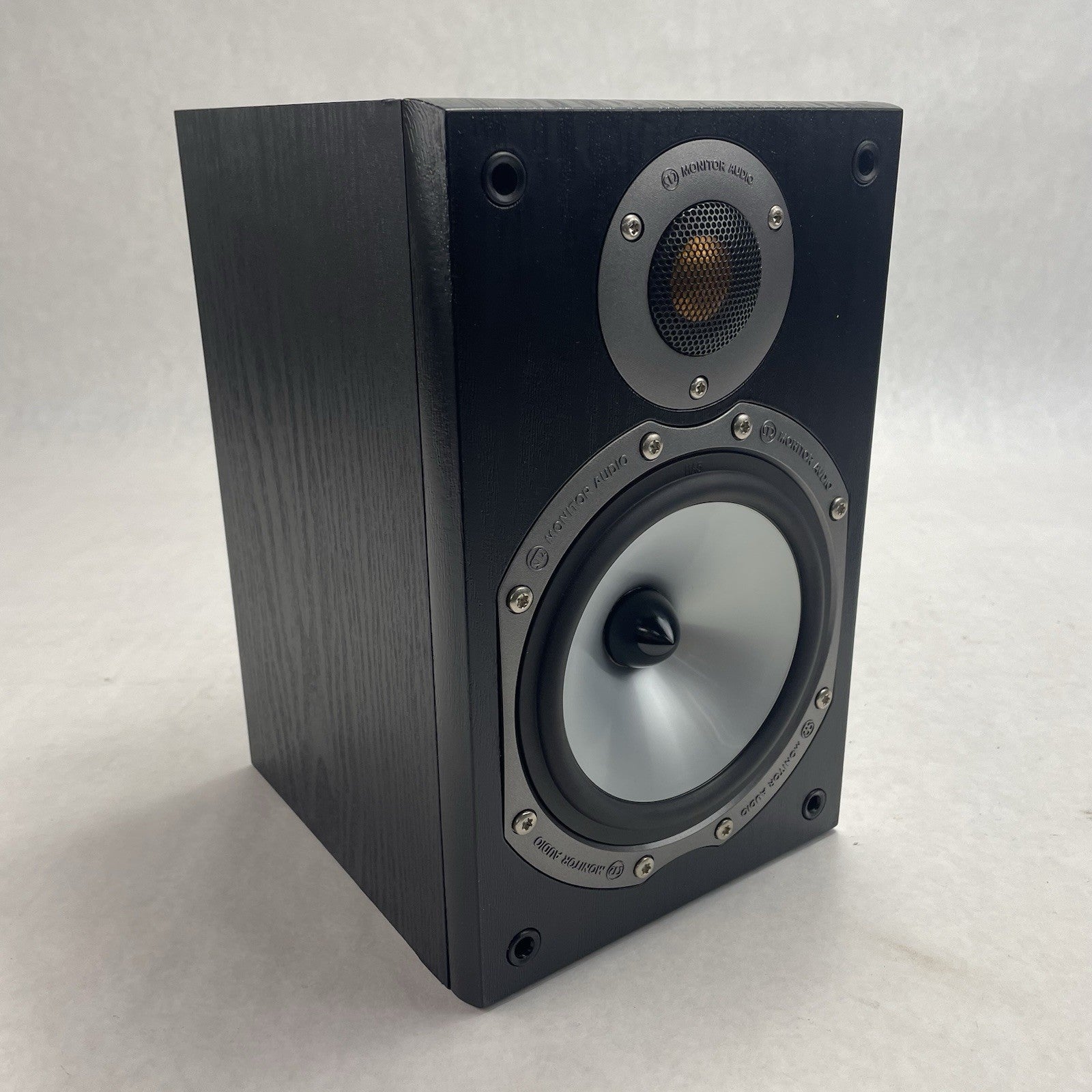 Monitor Audio Bronze BR1 Bookshelf Speakers Tested Working Unit0