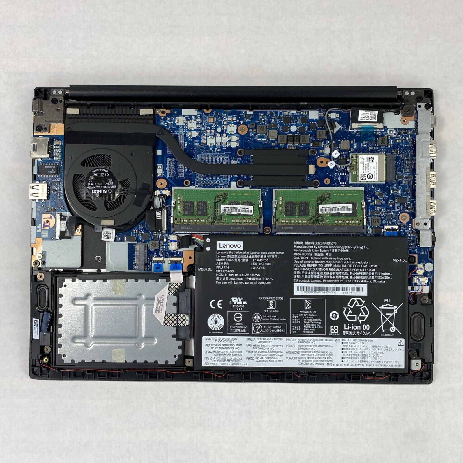 Lenovo ThinkPad E480 Intel Core i5-8250U 1.60 GHz 8GB RAM 14" No HDD No OS