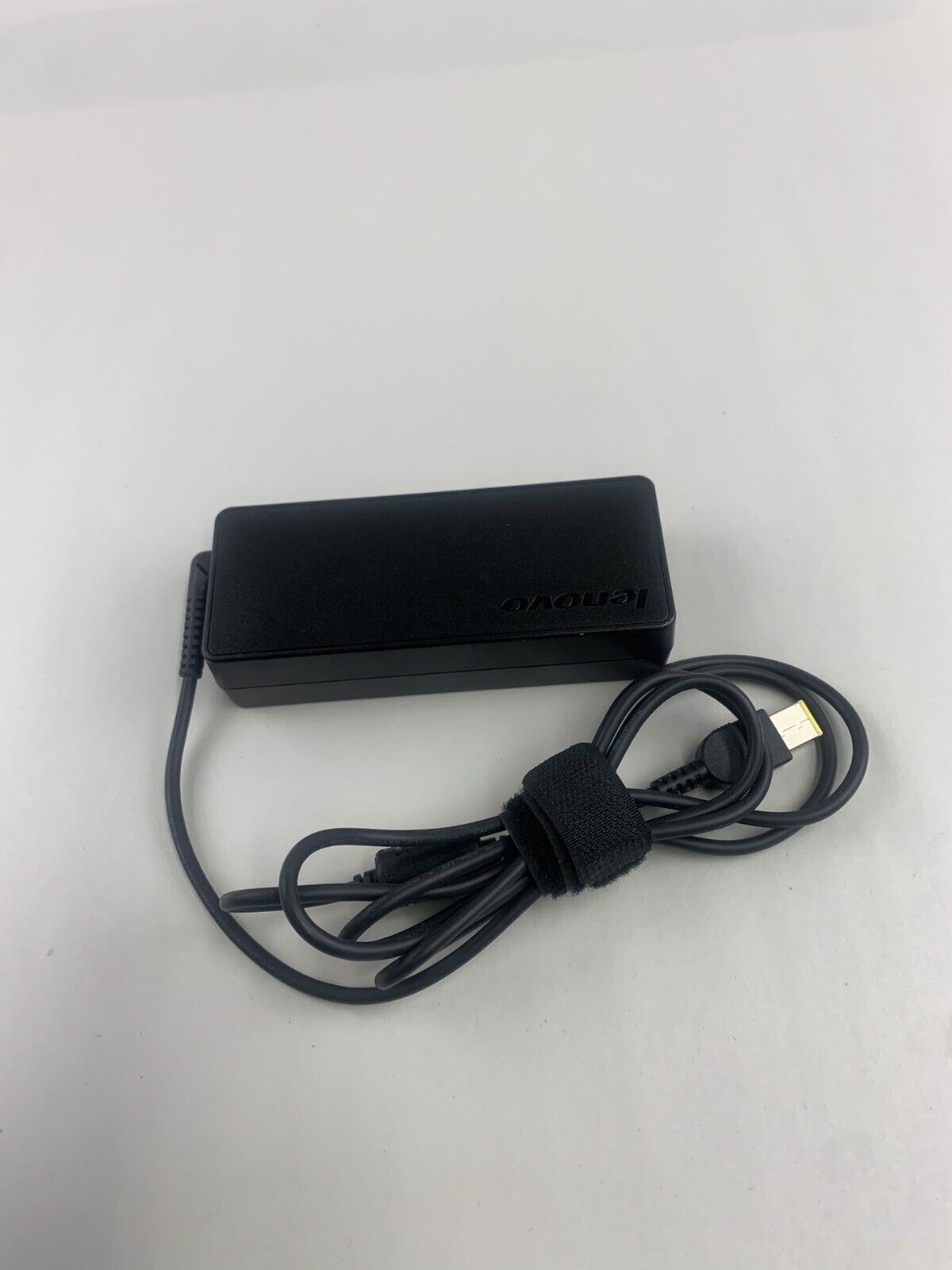 Mixed Lot of 4 Lenovo ADLX90NCC2A ADLX90NLC2A ADLX90NDC3A AC Adapter