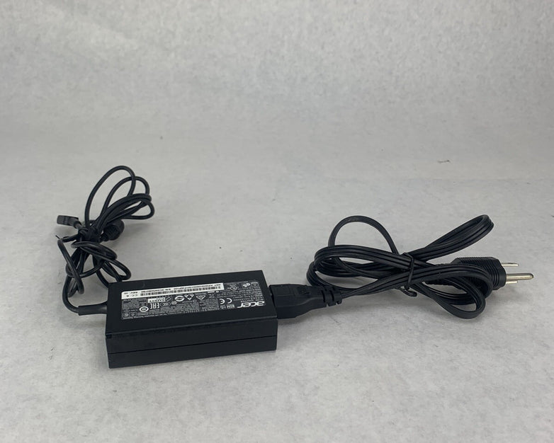 Lot of 5 Acer ADP-65VH F AC/DC Adapter