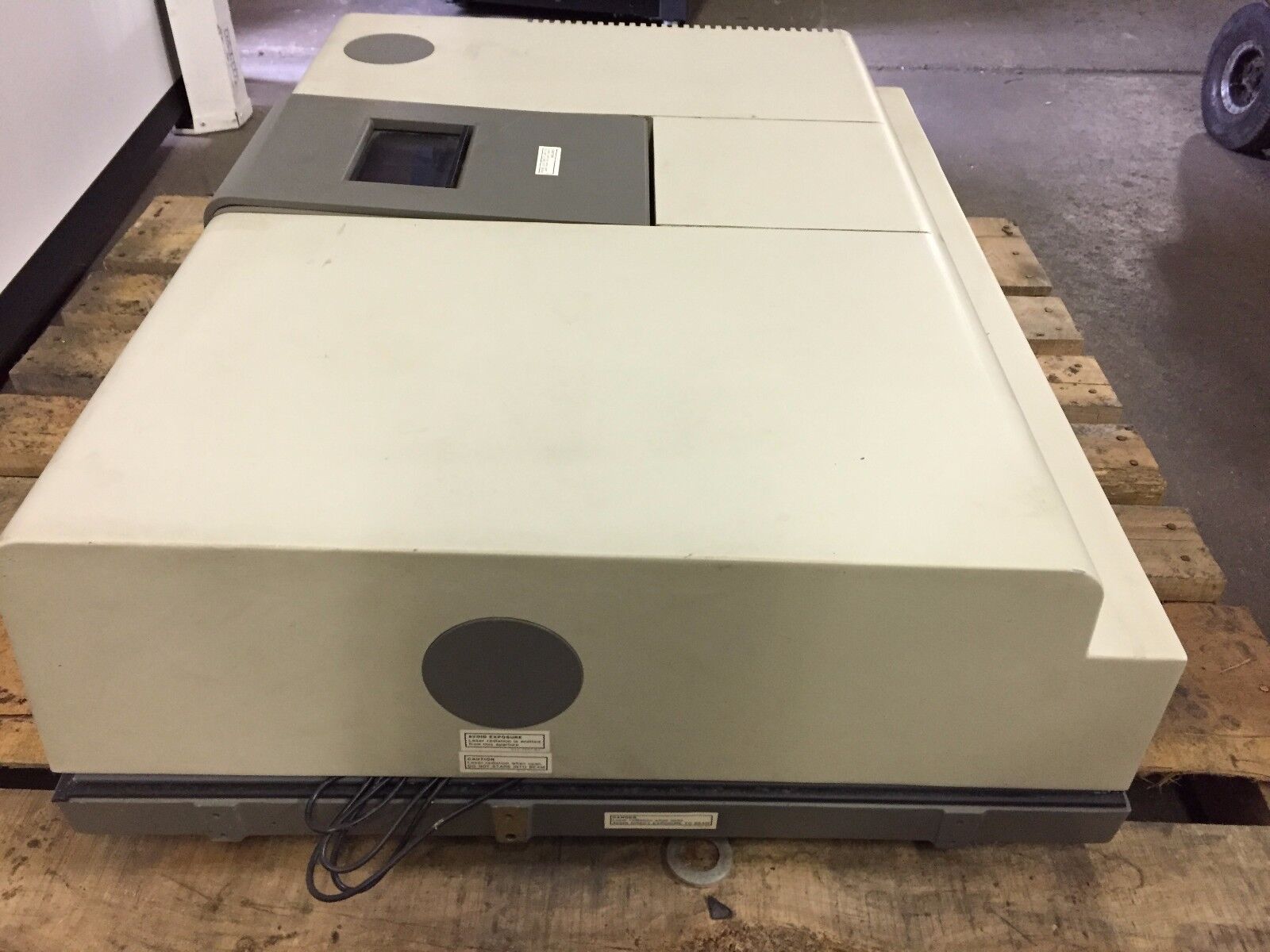 Nicolet FTIR Spectrometer Model 20DXB S/N 8503317