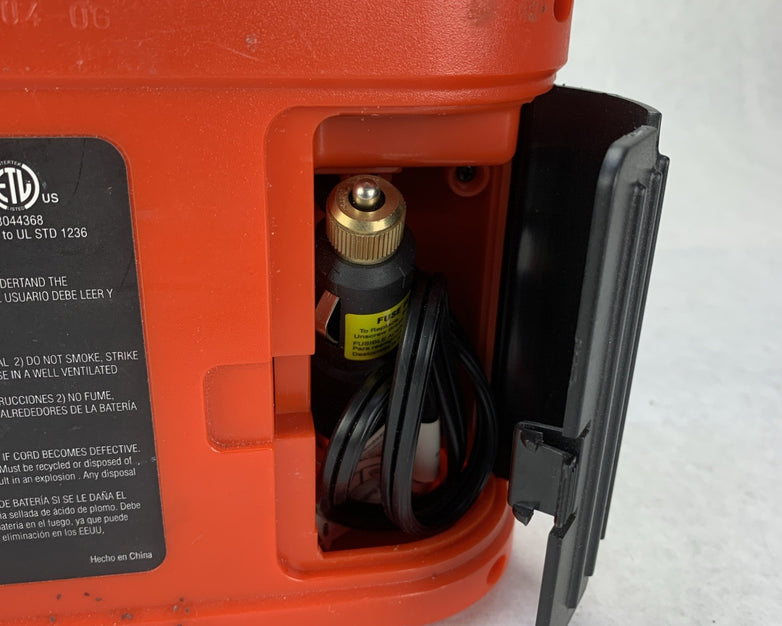 Black and Decker Simple Start Portable Battery Booster BB7P