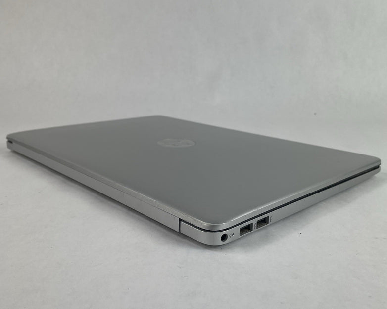 HP 15-dy1051WM 15.6" i5-1035G1 1.00 GHz 8 GB RAM No SSD/OS/AC - Bad Bottom