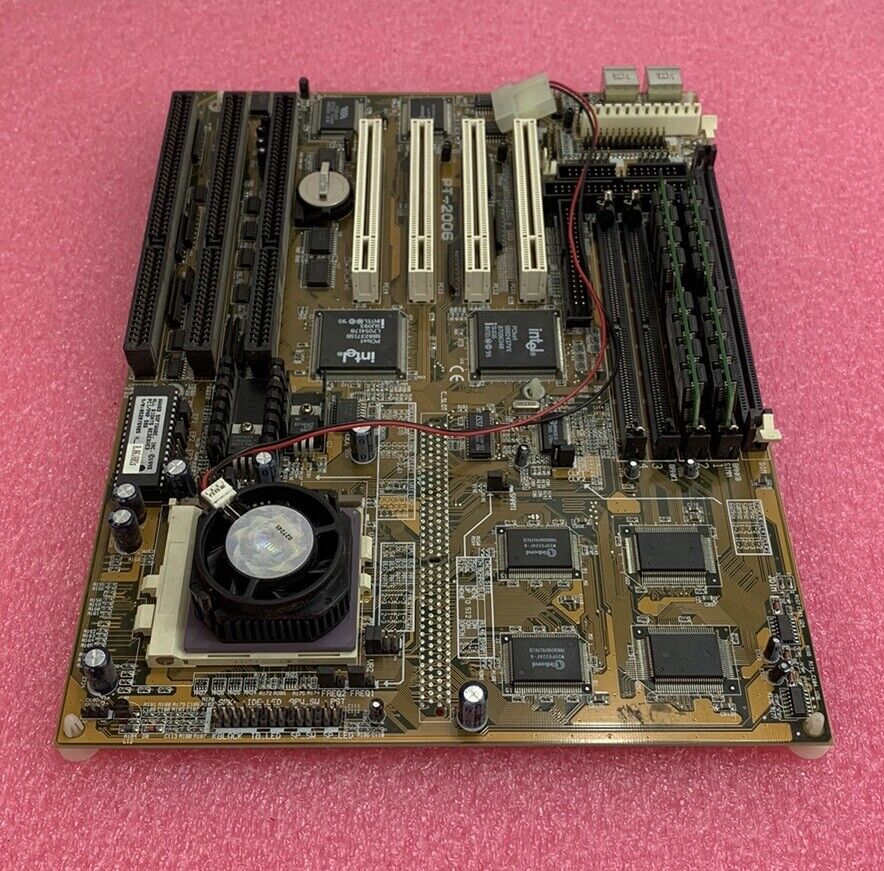 Asus PT-2006 Motherboard Intel Pentium 166MHz 16MB RAM No Shield