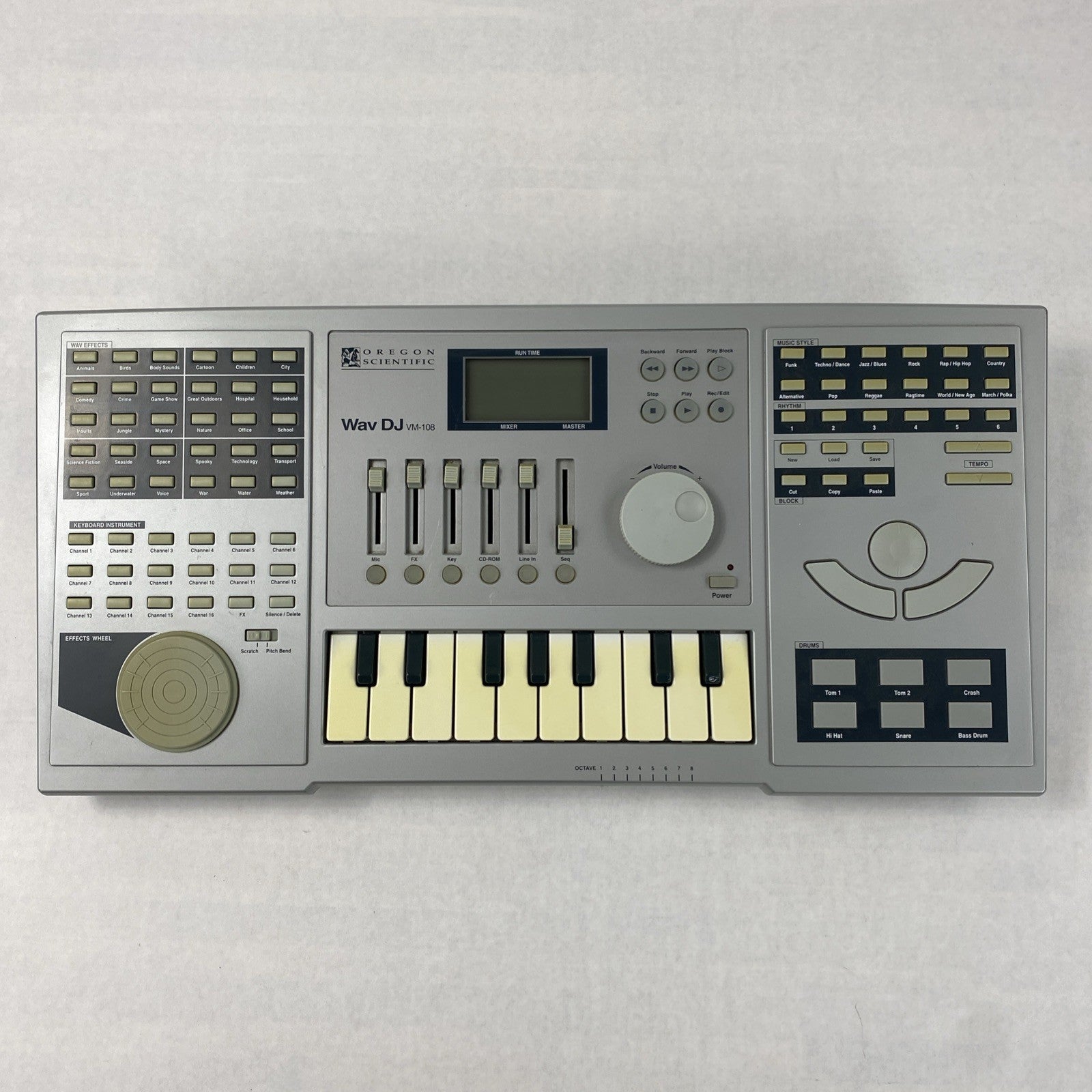 Oregon Scientific Wav DJ VM-108 Musical Sound Generator Synthesizer