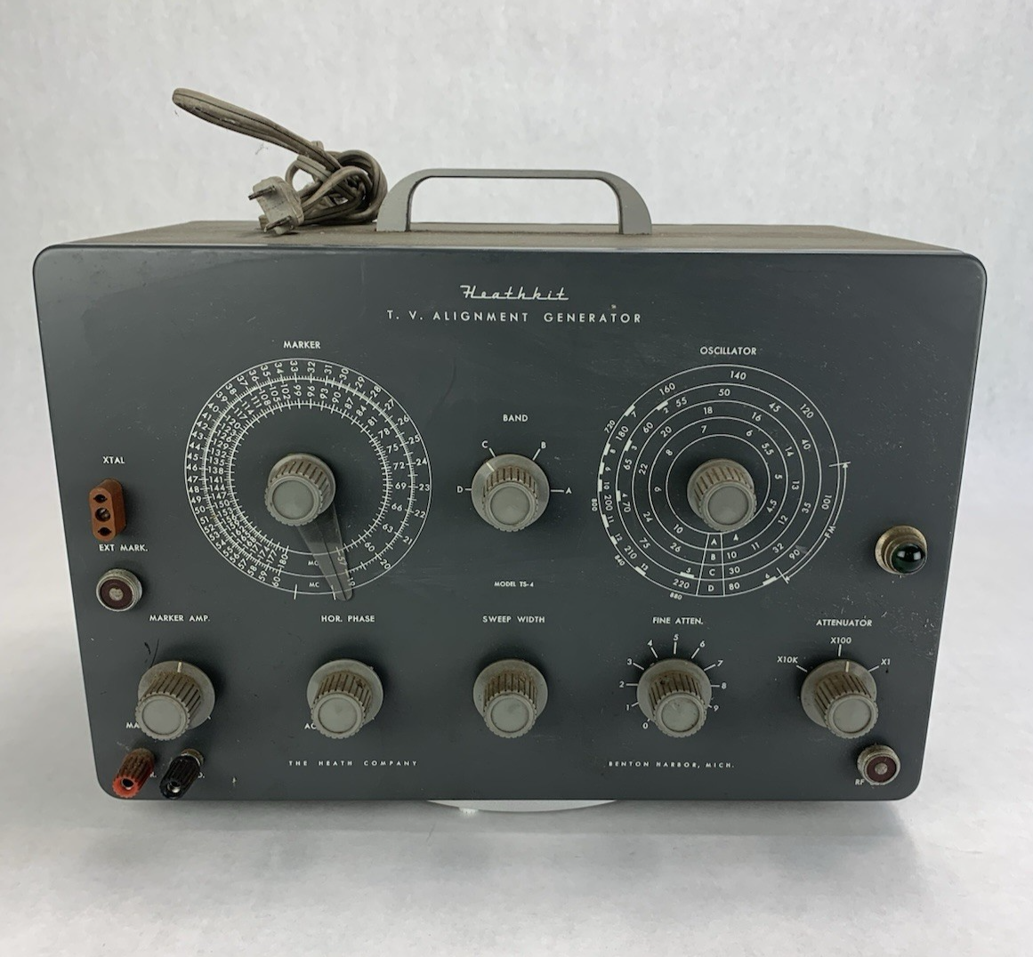 Heathkit Vintage T.V. Alignment Generator Model TS 4A1