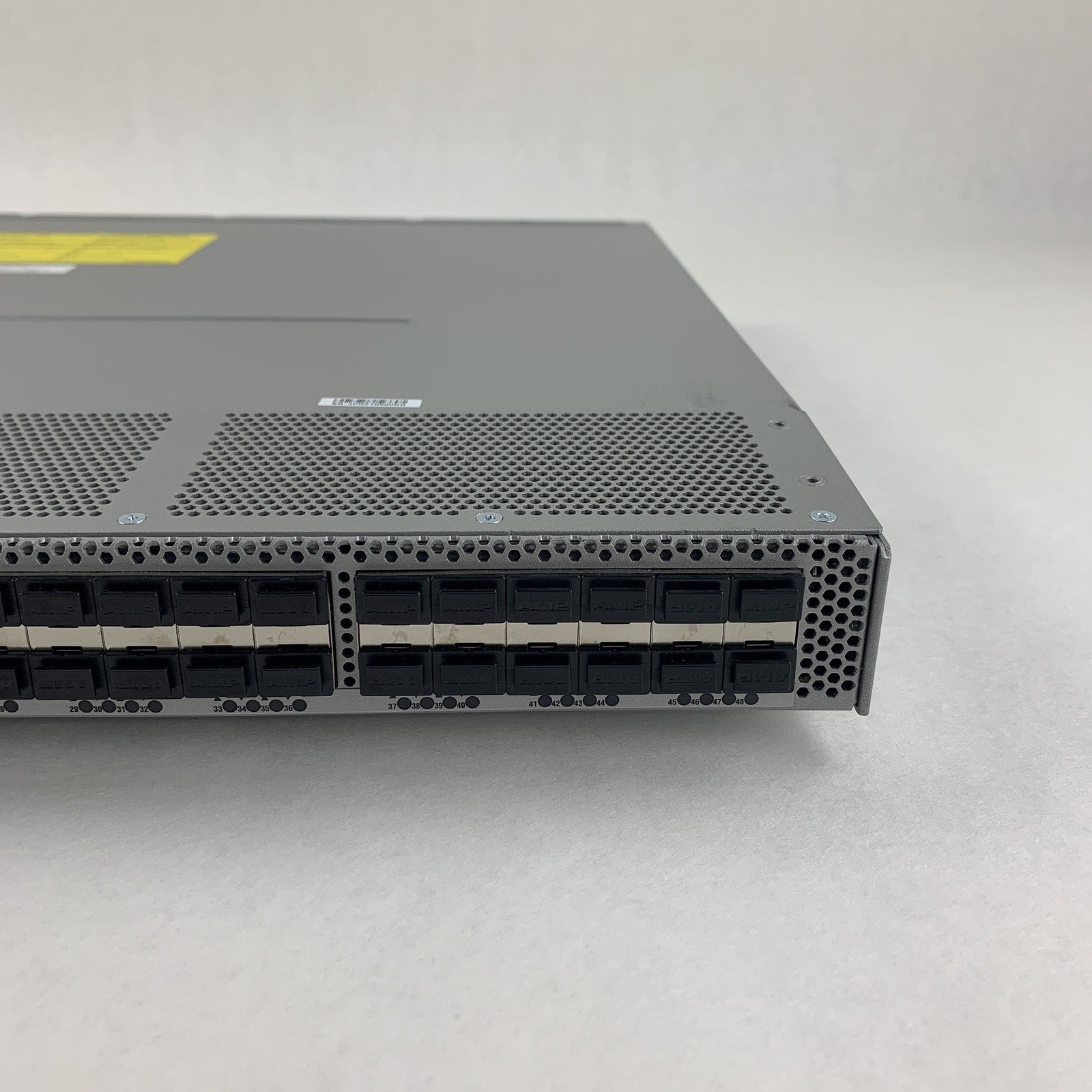 Cisco DS-C9148S-K9 MDS 9148S 16G Multilayer Fabric Switch Tested 2x Power Supply