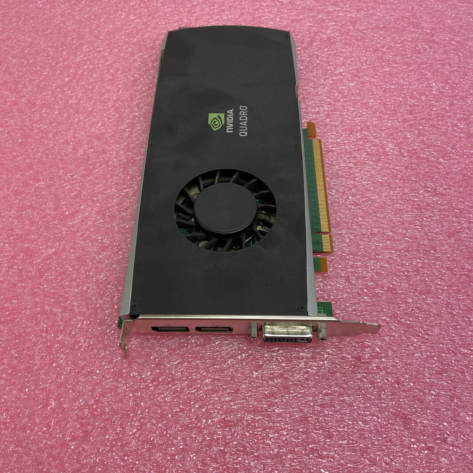 Nvidia Quadro FX 3800 PCIe x16 Graphics Card3