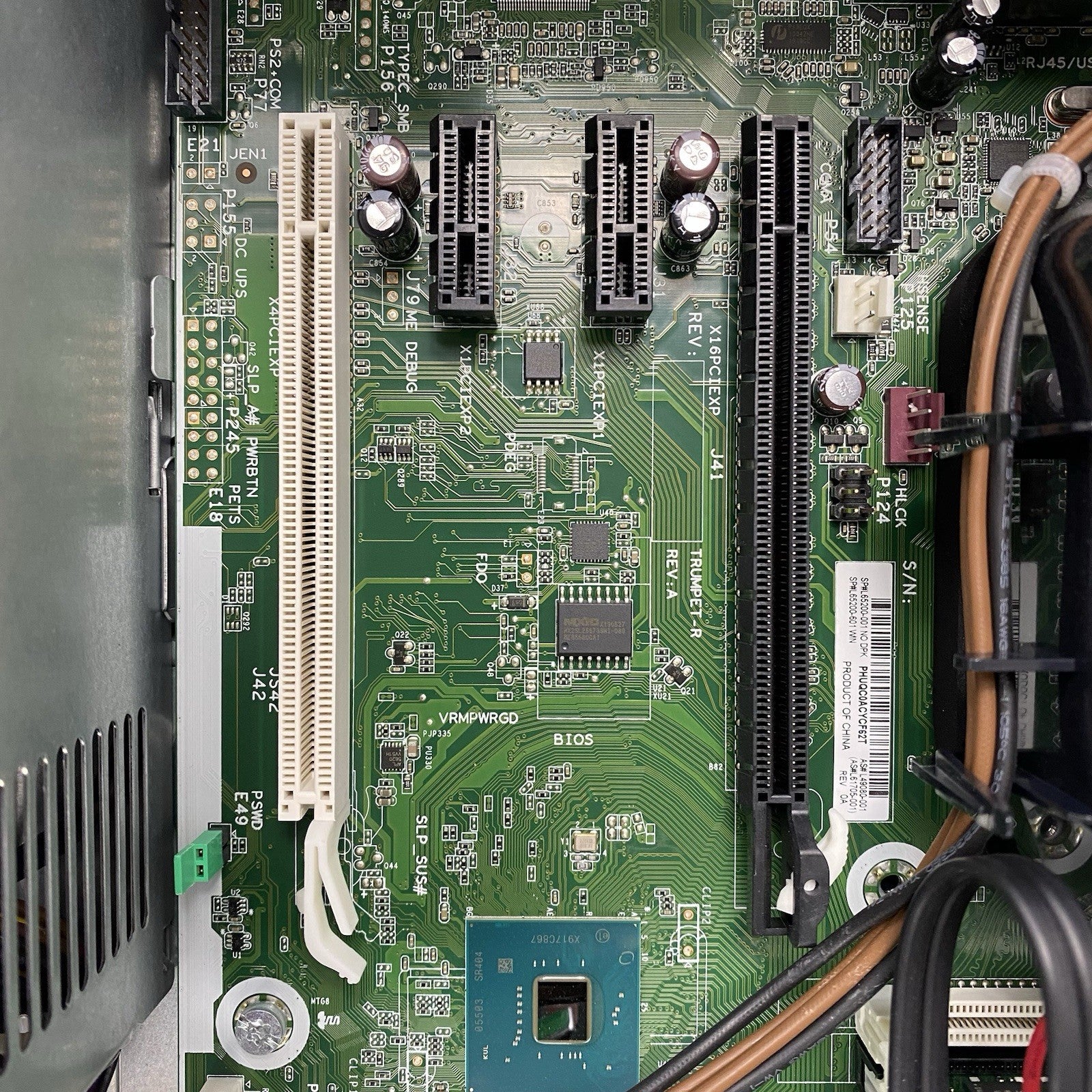 HP EliteDesk 800 G5 SFF Intel Core i5-9500 3.00GHz 16GB RAM No HDD No OS Bad M.2