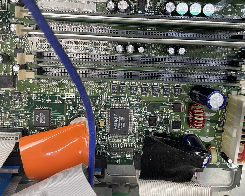 Dell Dimension 8200 Pentium 4 1.80 GHz 256 MB RAM No HDD No OSS