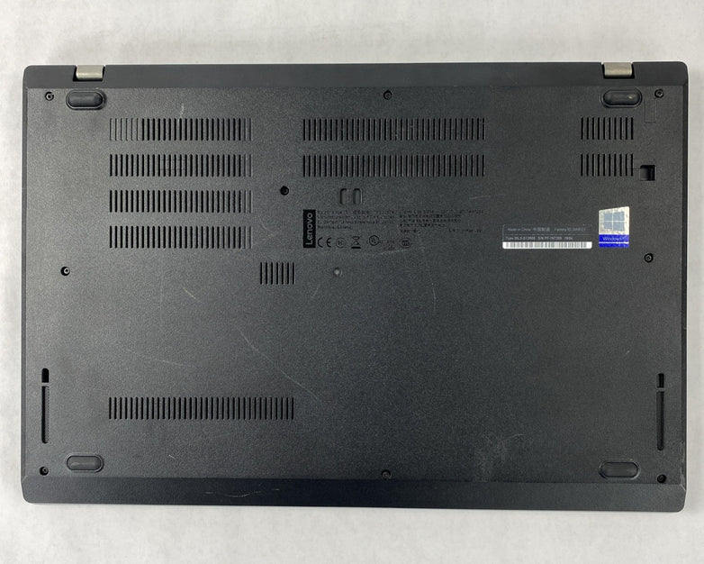 Lenovo ThinkPad L580 Core i5-8250U 1.6 GHz 8GB RAM 15.6" No Battery No HDD No OS