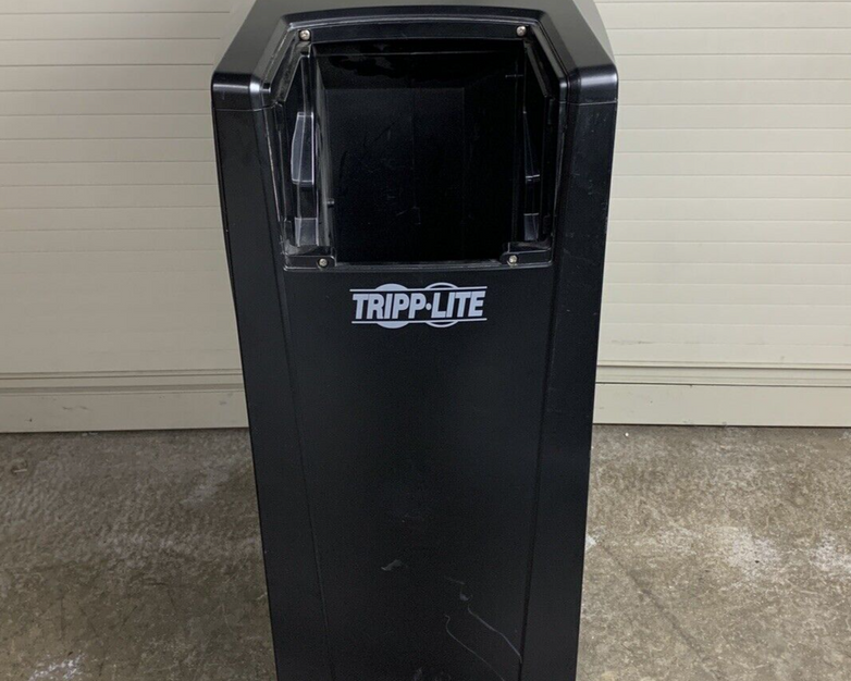 Tripp Lite SRCOOL12K Portable Air Conditioner 1400w Blows Cool For Parts