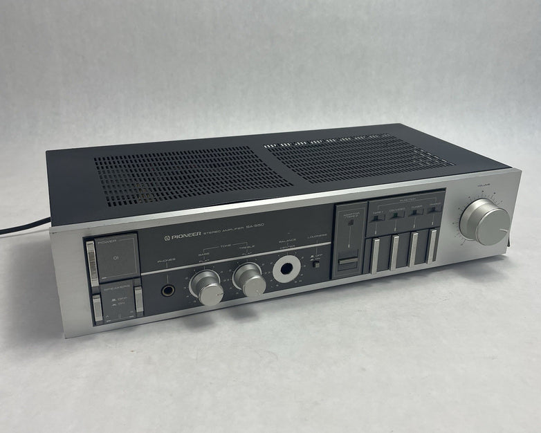 Pioneer Stereo Amplifier.  SA-550. Ser. # EL3611081S Tested Parts or Repair